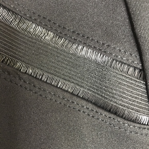 S2 Sportswear Black Mesh Insert Leggings Size Medium - Picture 3 of 7